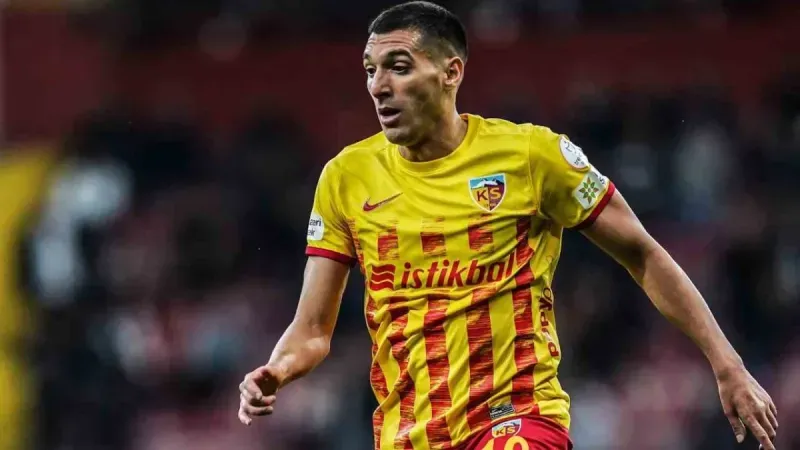 Kayserispor, Mehdi Bourabia ile 1 yıllık anlaşmaya vardı