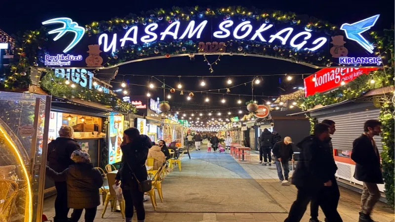 İstanbul Beylikdüzü'nde kış festivali başladı